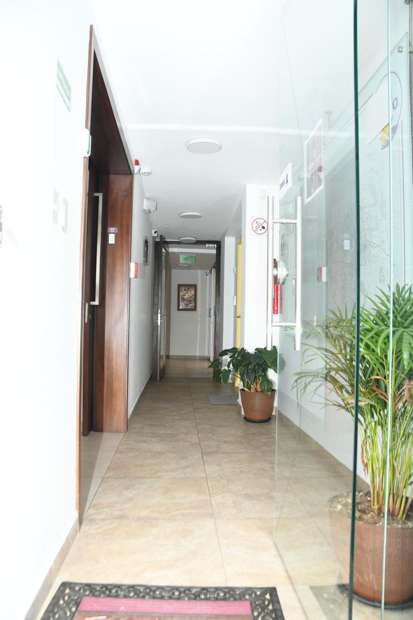 Hostal Verona Quito Exterior photo